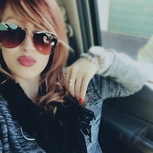 Meet your Posher, Katherine